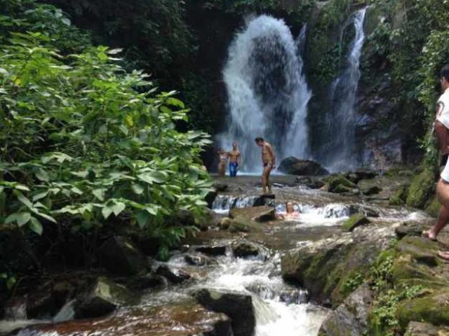 Várias cachoeiras e trilhas na região de Lumiar e São Pedro da Serra